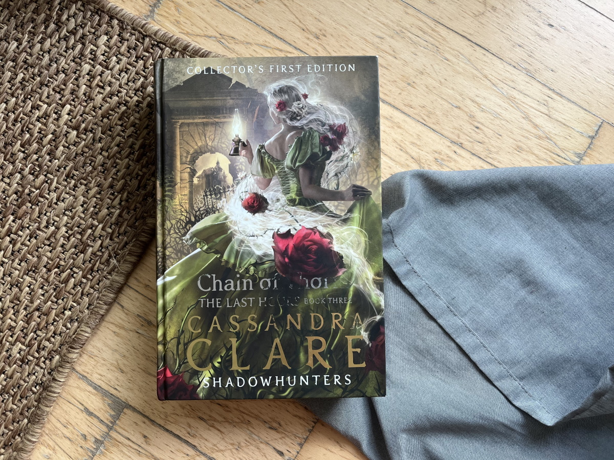 Chain of Thorns - The Last Hours 3 von Cassandra Clare.